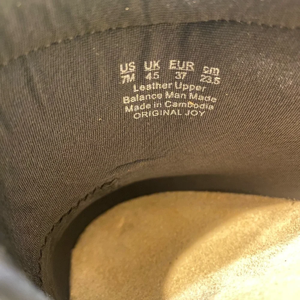 Dr. Scholl's
Original Joy Leather Buckle Hardware Strap Platform Clogs size 7 - Picture 3 of 7